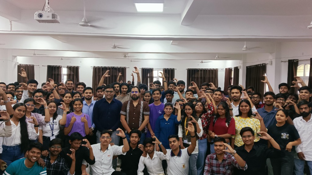 AWS Hands-on Workshop with 80+ Students at University of Lucknow